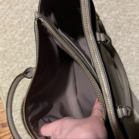 DUPLICATE LISTING - SOLD Tory Burch Robinson Multi Gray - Picture 12 of 16